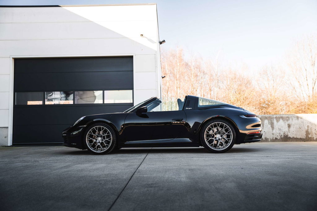 Porsche 992 Targa 4