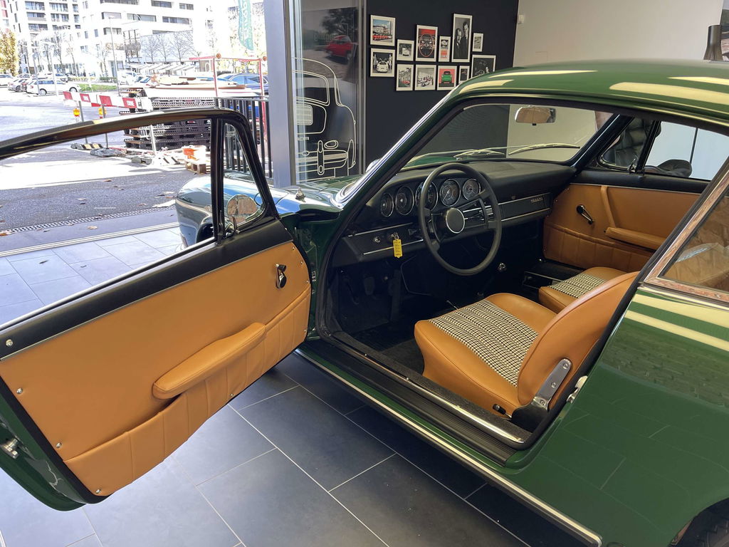 Porsche 911 S (F-Modell)