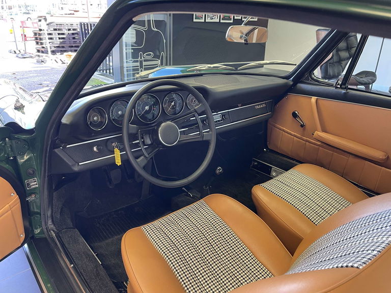 Porsche 911 S (F-Modell)