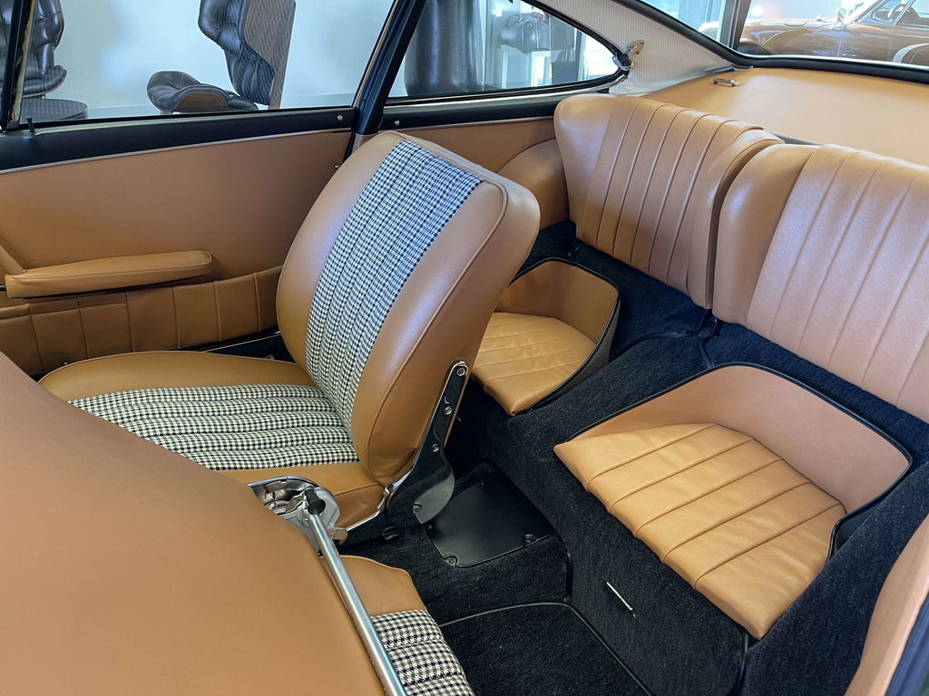 Porsche 911 S (F-Modell)