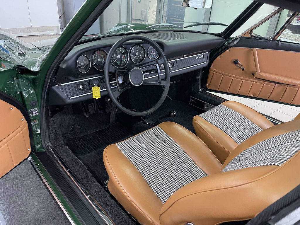 Porsche 911 S (F-Modell)