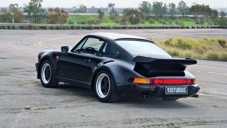 Porsche 911 Turbo S 3.3