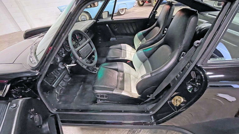 Porsche 911 Turbo S 3.3