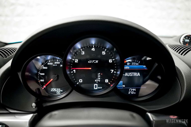 Porsche 718 Cayman GTS