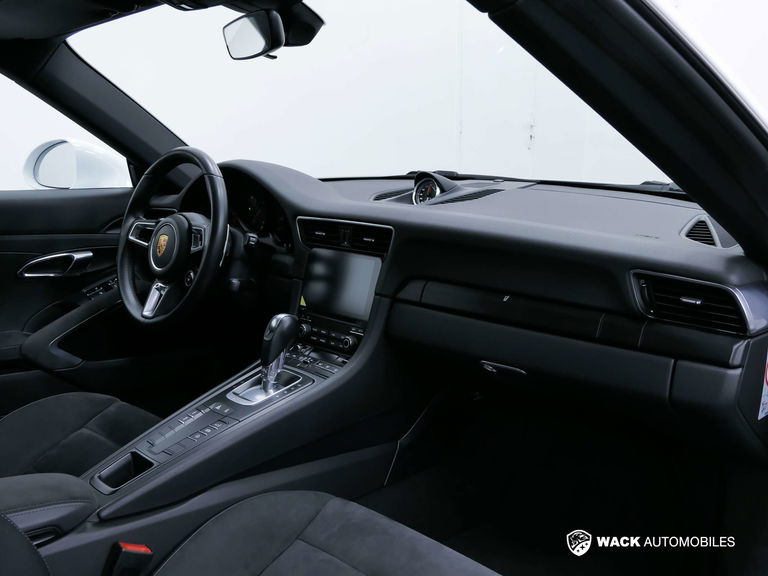 Porsche 991.2 Carrera GTS