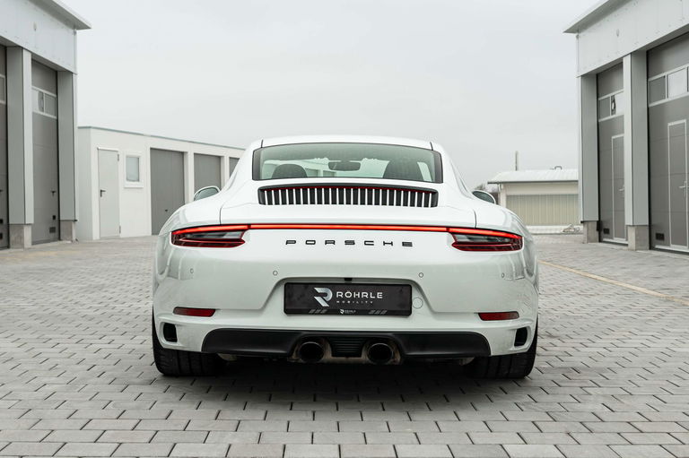 Porsche 991.2 Carrera 4 GTS