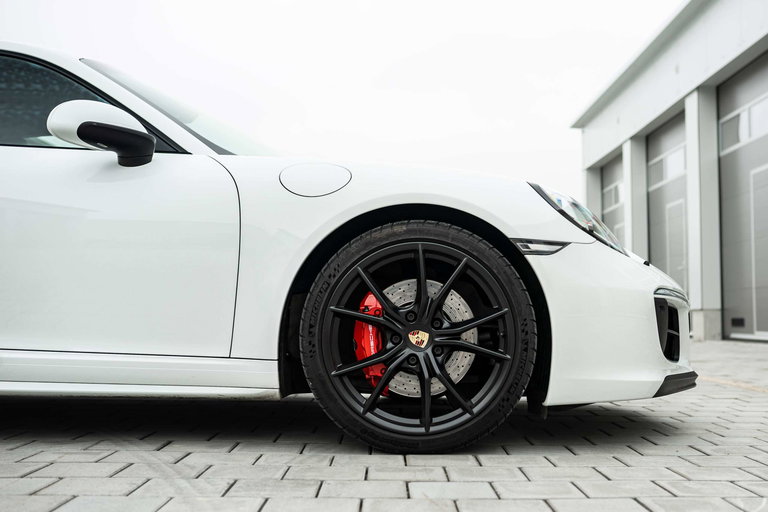 Porsche 991.2 Carrera 4 GTS