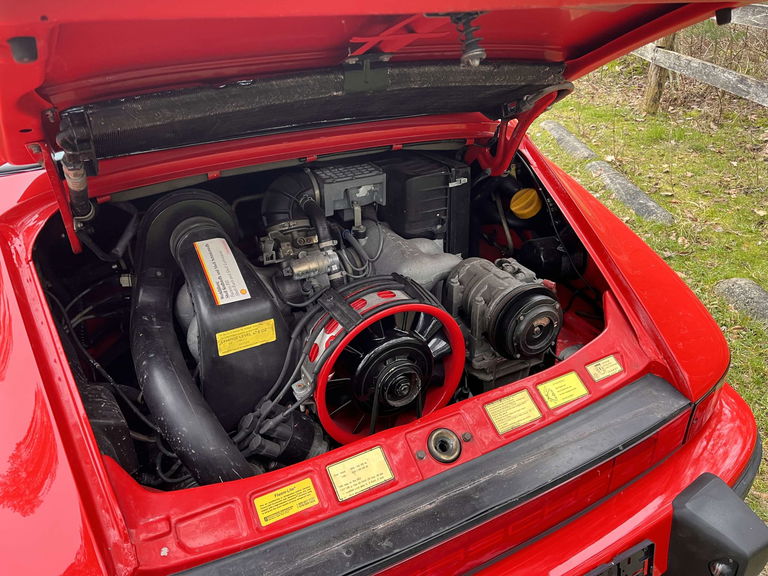 Porsche 911 Carrera 3.2