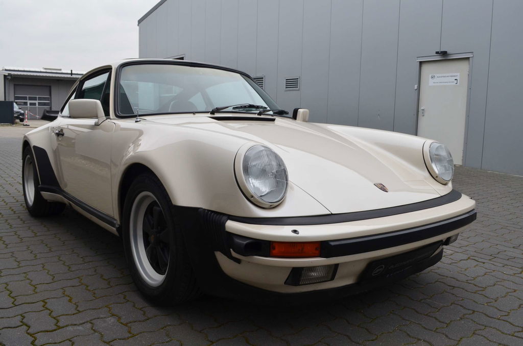 Porsche 911 Carrera 3.2 WTL