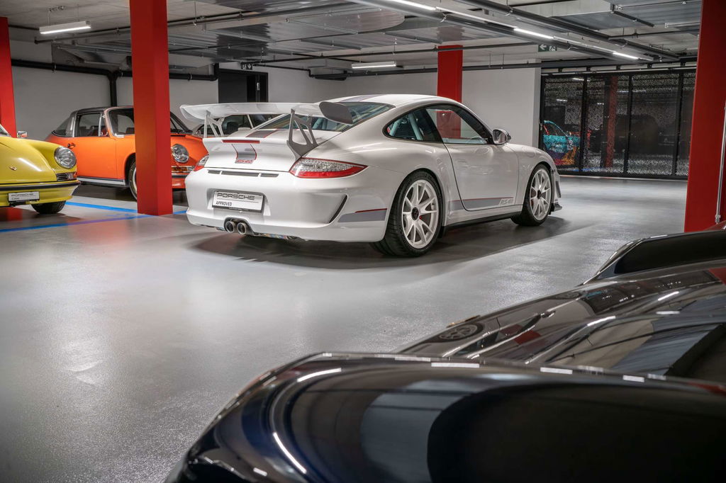 Porsche 997 GT3 RS 4.0