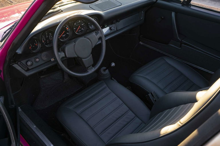 Porsche 911 Carrera (US)