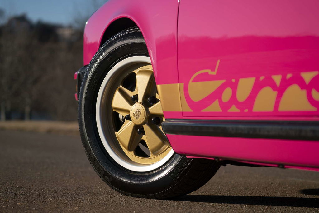 Porsche 911 Carrera (US)