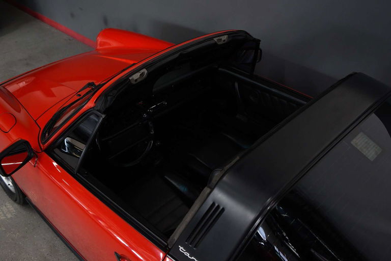 Porsche 911 Carrera 3.2 (US)