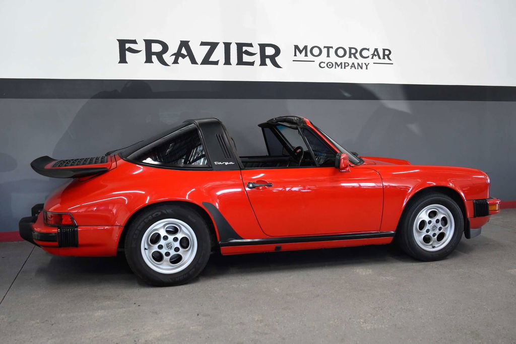 Porsche 911 Carrera 3.2 (US)