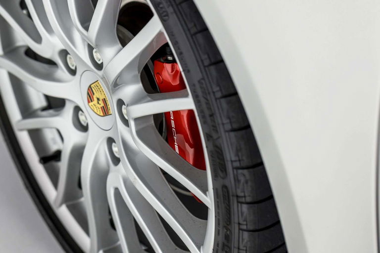 Porsche 987 Cayman S