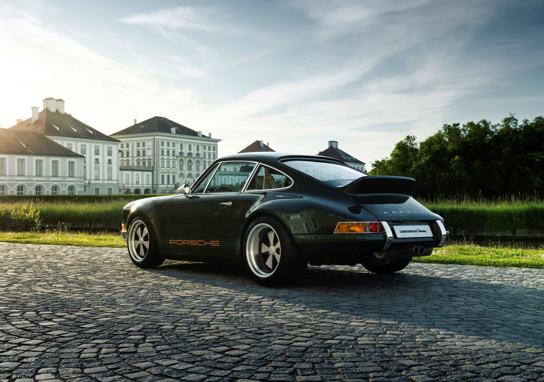 Porsche 911 Backdate 1990 - elferspot.com - Marketplace for