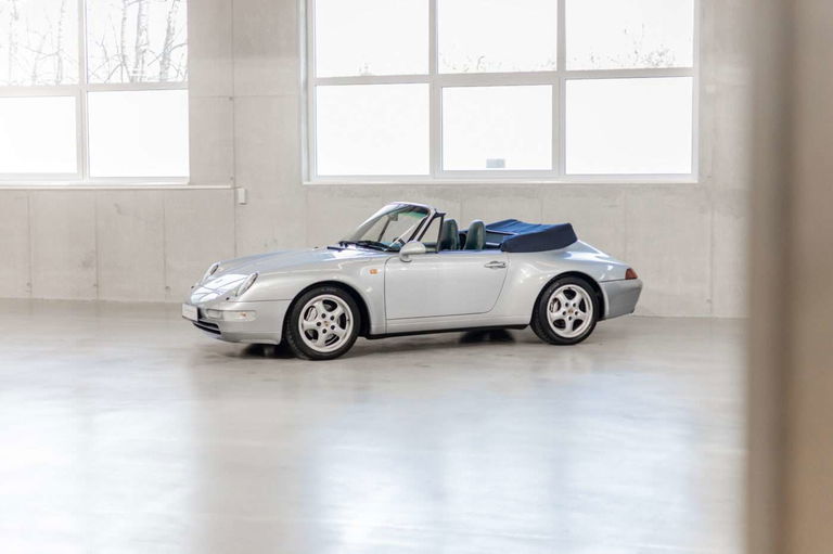 Porsche 993 Carrera 4