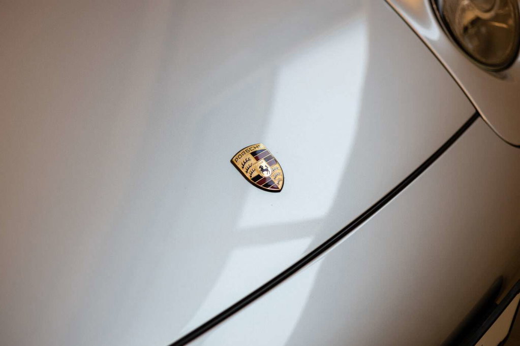 Porsche 993 Carrera 4