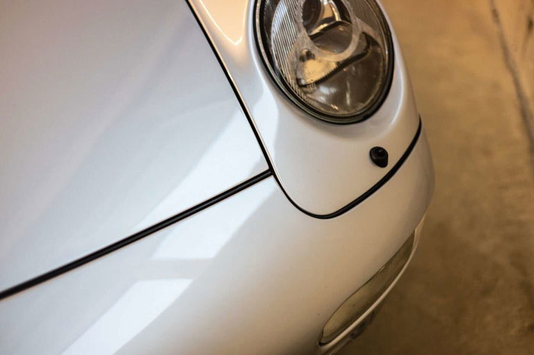 Porsche 993 Carrera 4