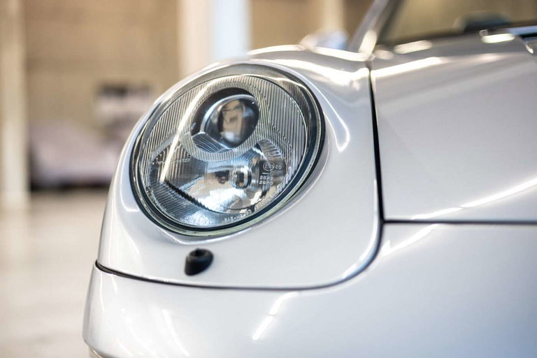 Porsche 993 Carrera 4