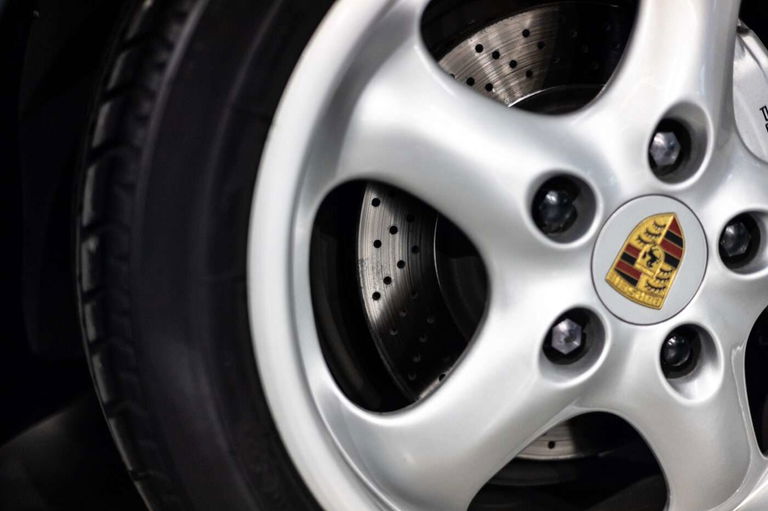 Porsche 993 Carrera 4