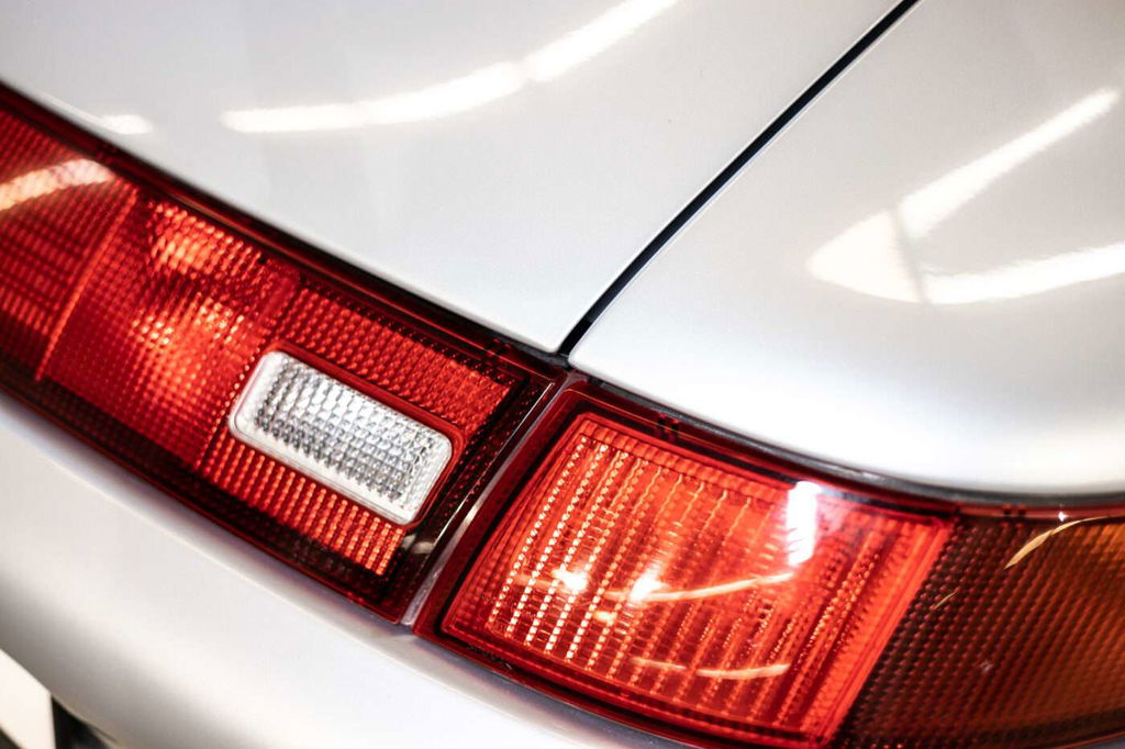 Porsche 993 Carrera 4