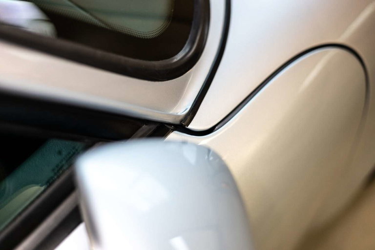 Porsche 993 Carrera 4