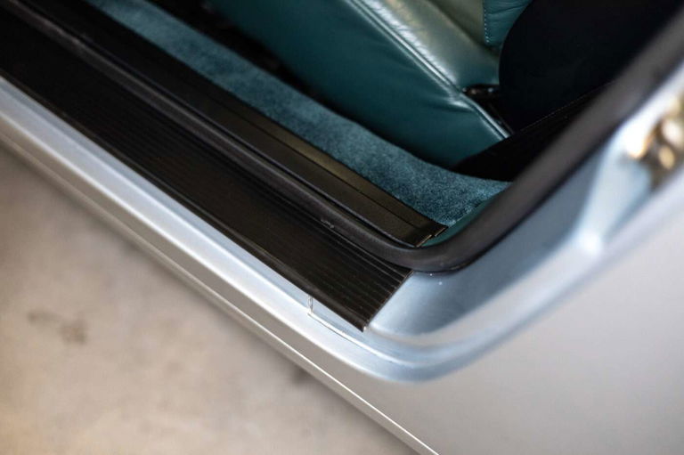 Porsche 993 Carrera 4