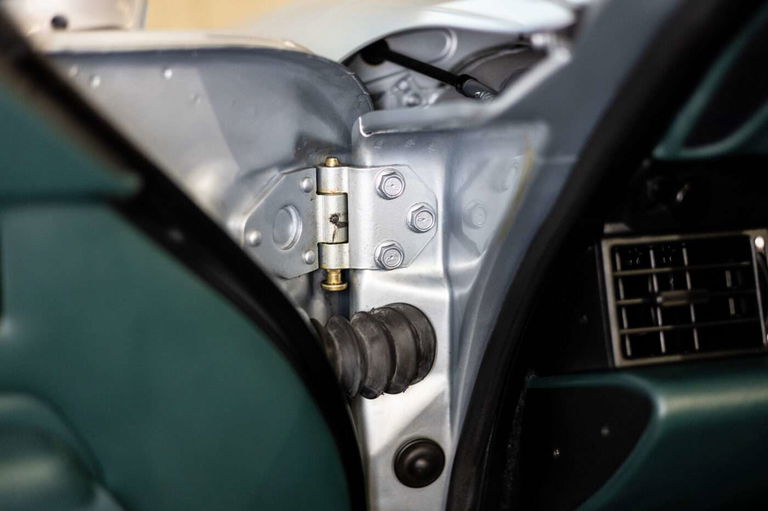 Porsche 993 Carrera 4