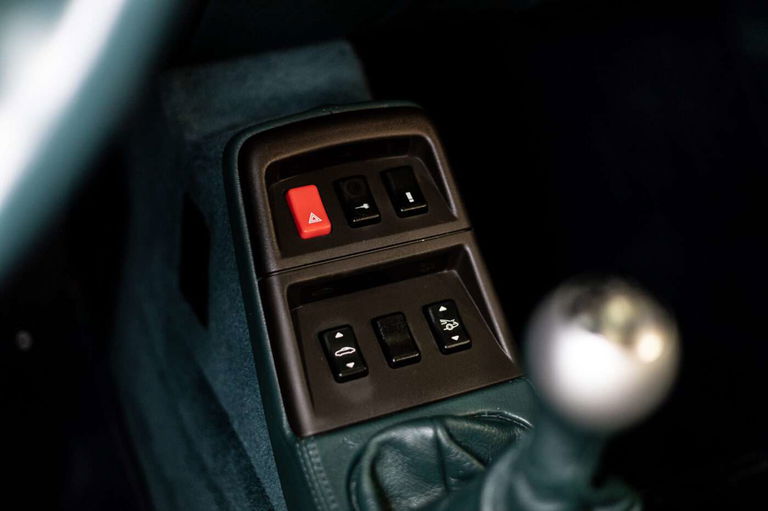 Porsche 993 Carrera 4