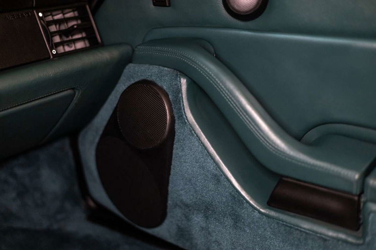 Porsche 993 Carrera 4