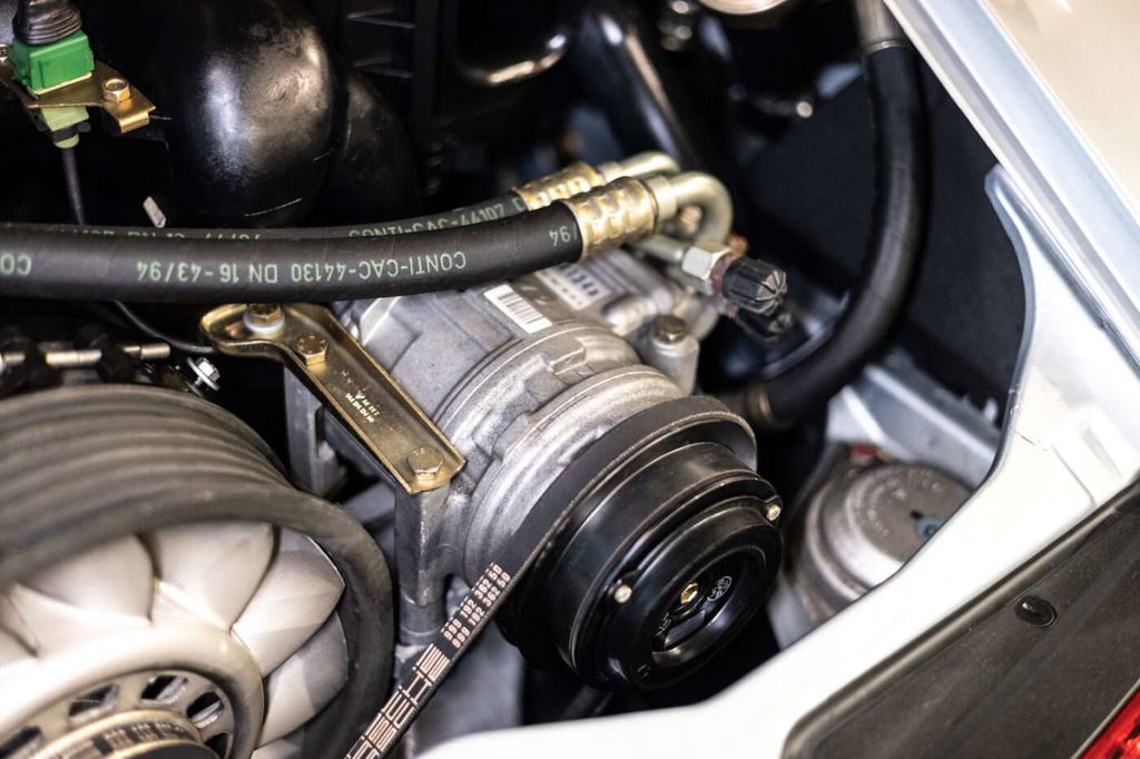 Porsche 993 Carrera 4