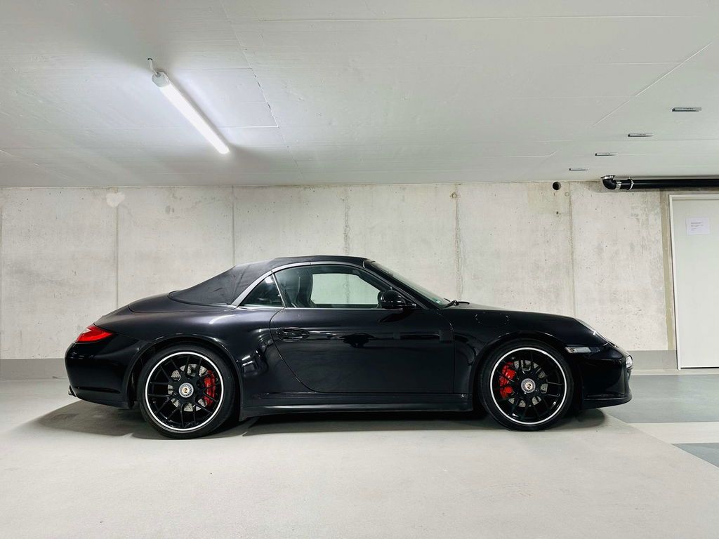 Porsche 997.2 Carrera GTS