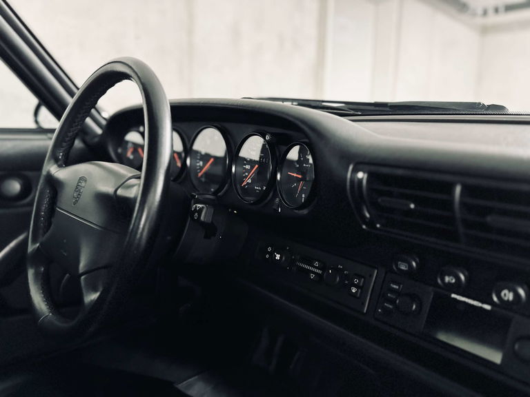 Porsche 993 Carrera