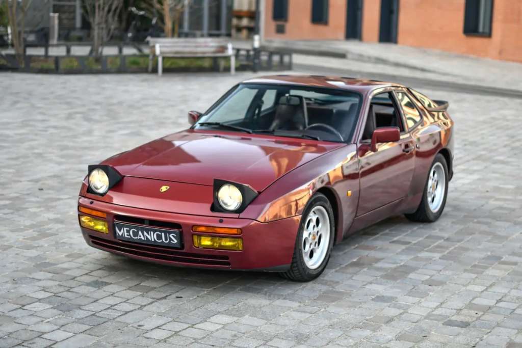 Porsche 944 Turbo Coupé 1985 - Elferspot.com - Marketplace For Porsche 