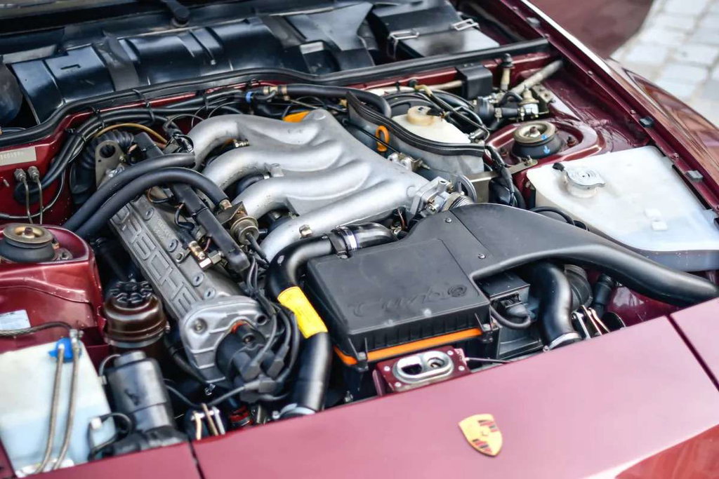 Porsche 944 Turbo Coupé