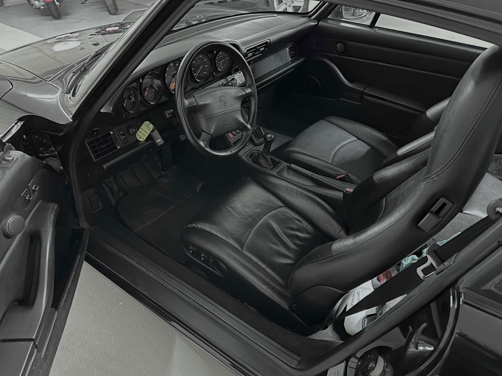 Porsche 993 Carrera
