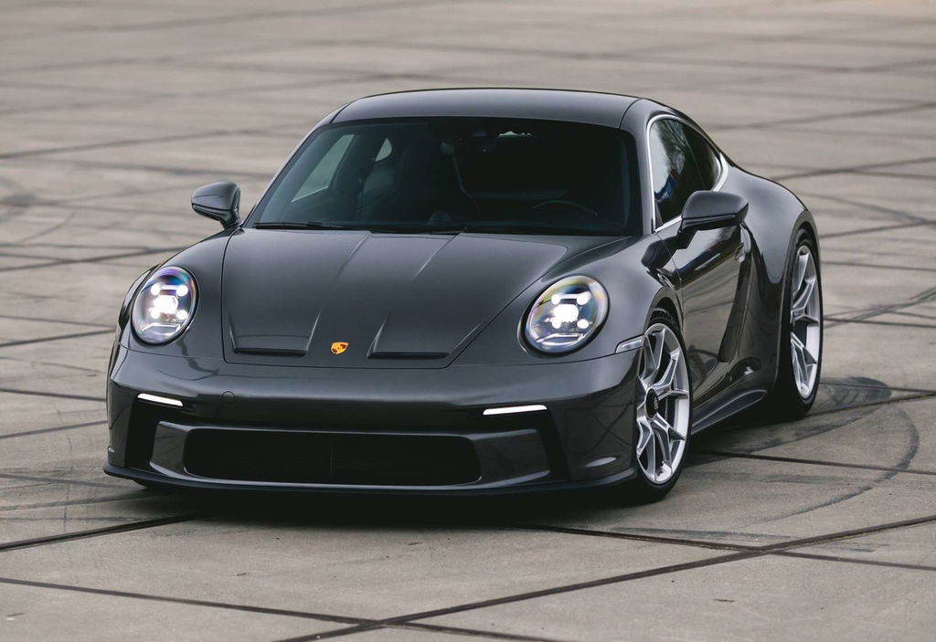 Porsche 992 GT3 Touring