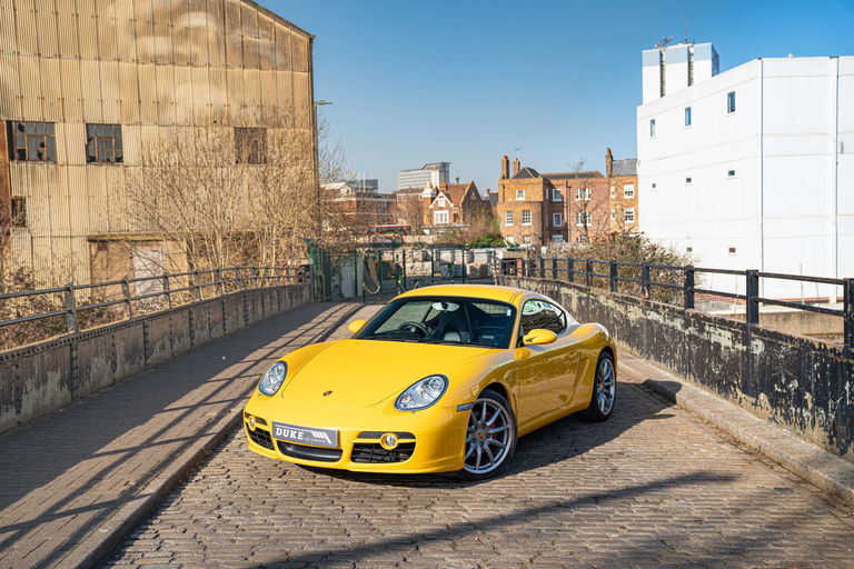 Porsche 987 Cayman S