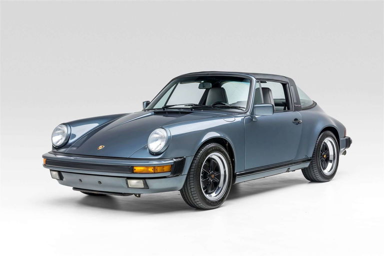 Porsche 911 Carrera 3.2