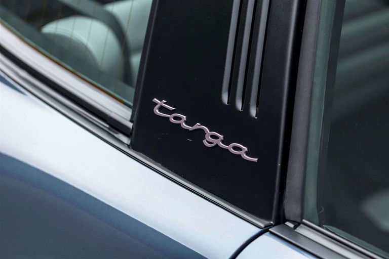 Porsche 911 Carrera 3.2 (US)