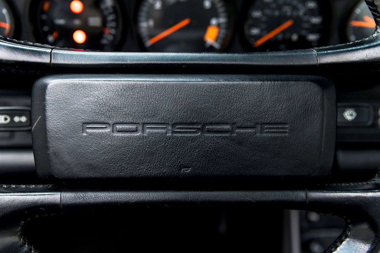 Porsche 911 Carrera 3.2 (US)