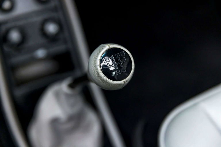 Porsche 911 Carrera 3.2 (US)