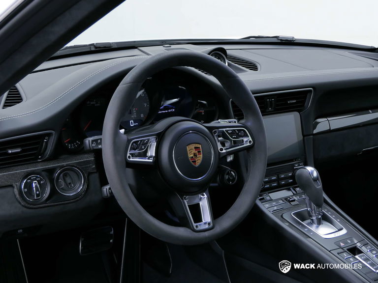 Porsche 991.2 Carrera GTS