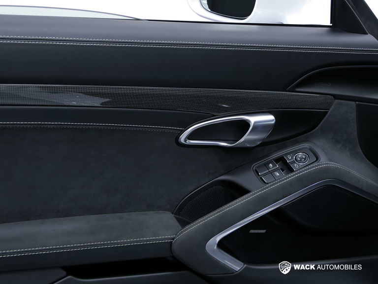 Porsche 991.2 Carrera GTS