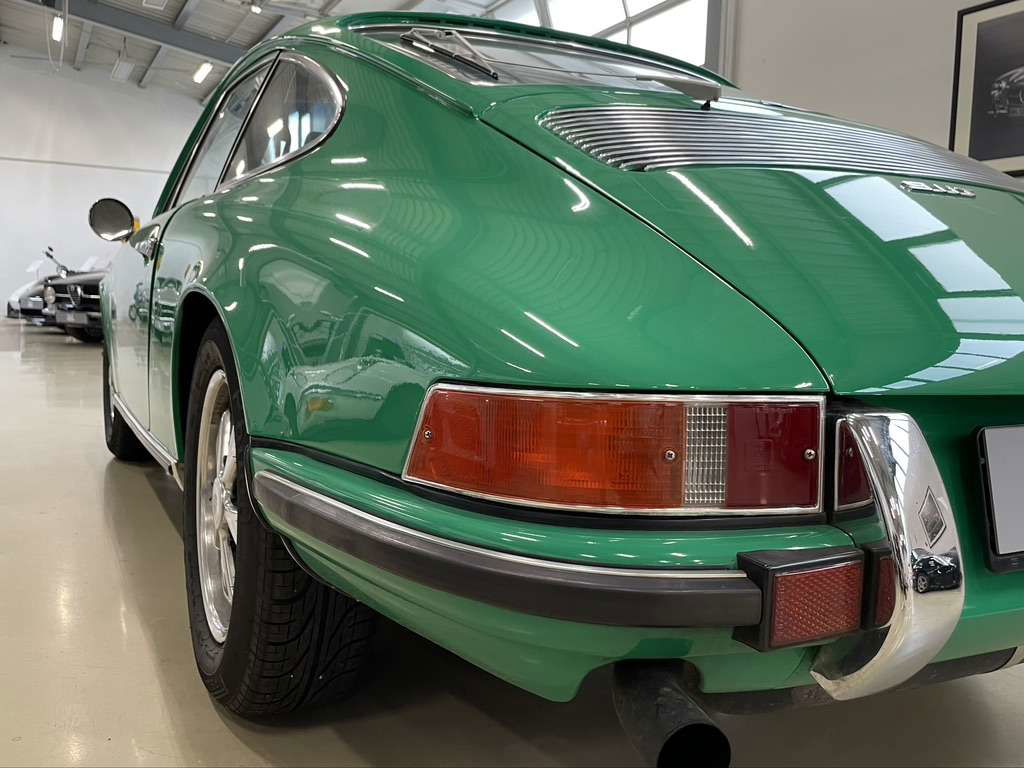 Porsche 911 T