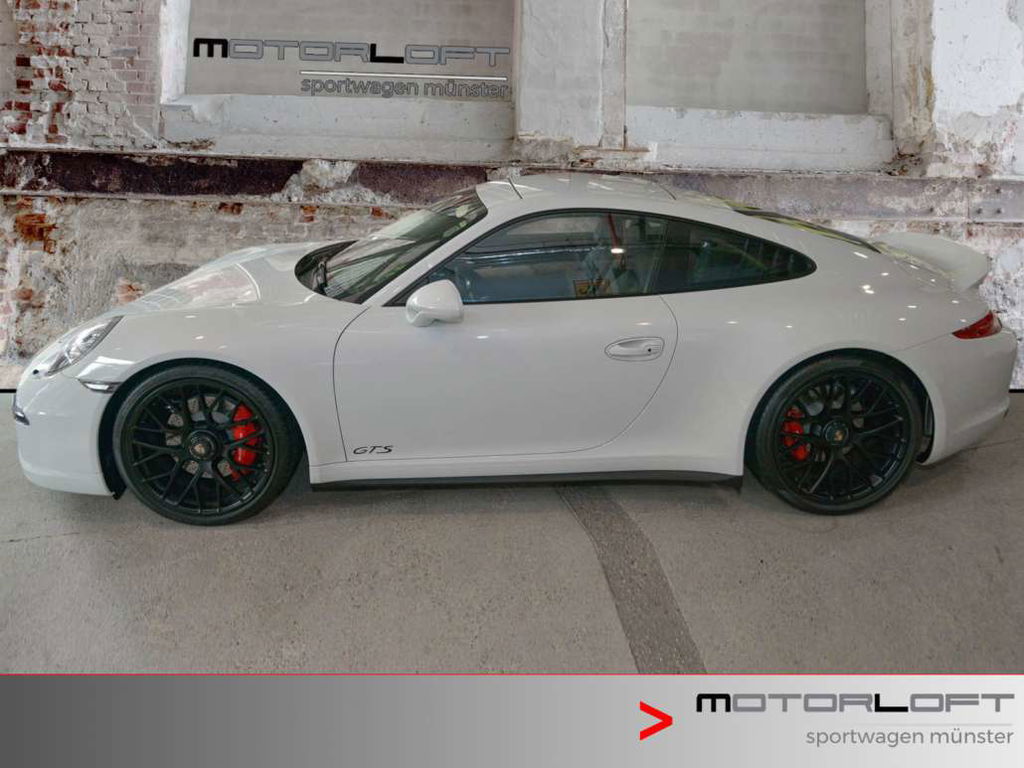 Porsche 991 Carrera GTS