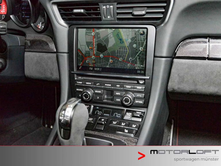 Porsche 991 Carrera GTS