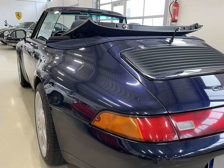 Porsche 993 Carrera 3.8