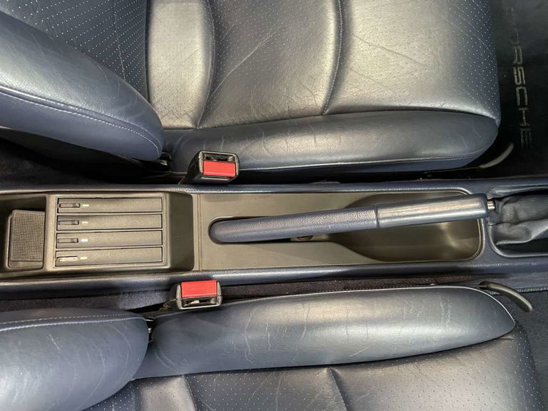 Porsche 993 Carrera 3.8